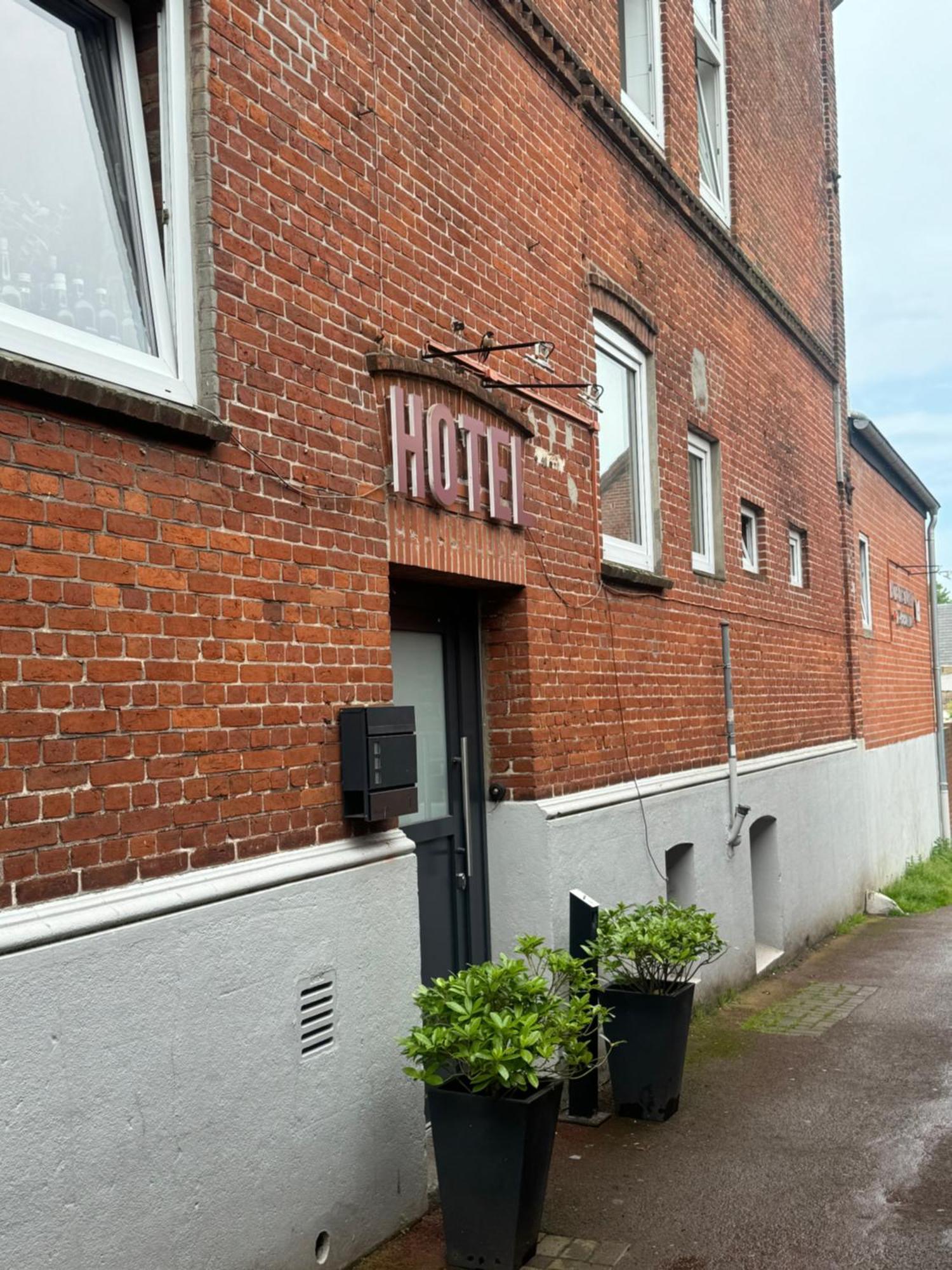 Borgo Antico Hotel เฟมาร์น ภายนอก รูปภาพ